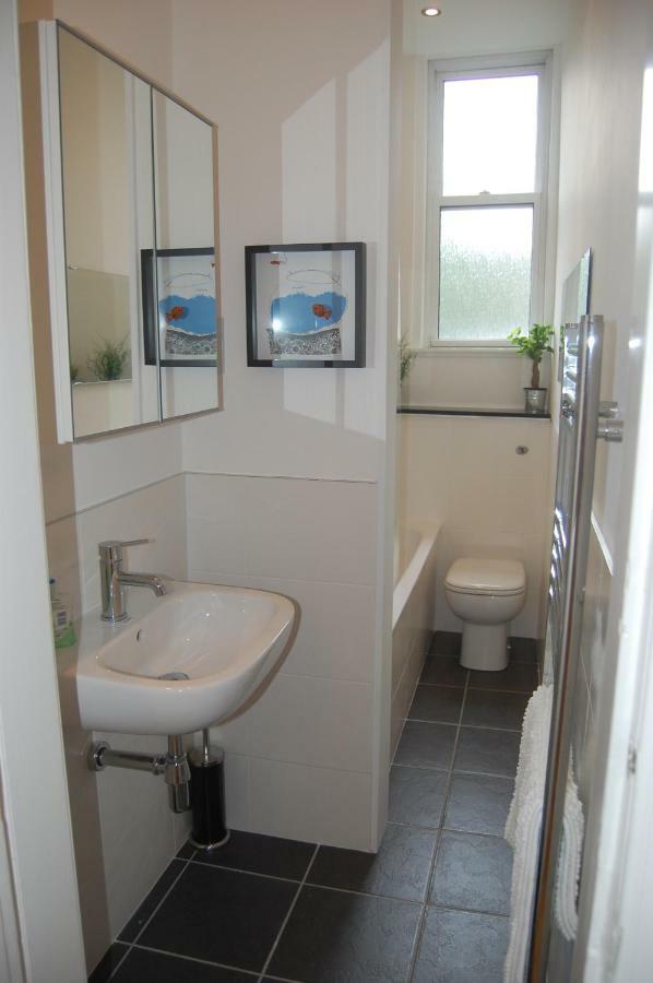 Home From Home At Number 2 Edinburgh Bagian luar foto